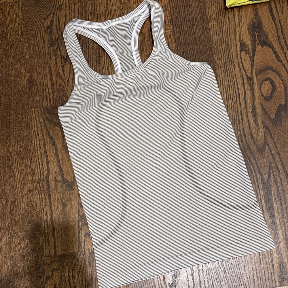 Lululemon Athletica swiftly racer back tank hip length - Picture 2 of 7